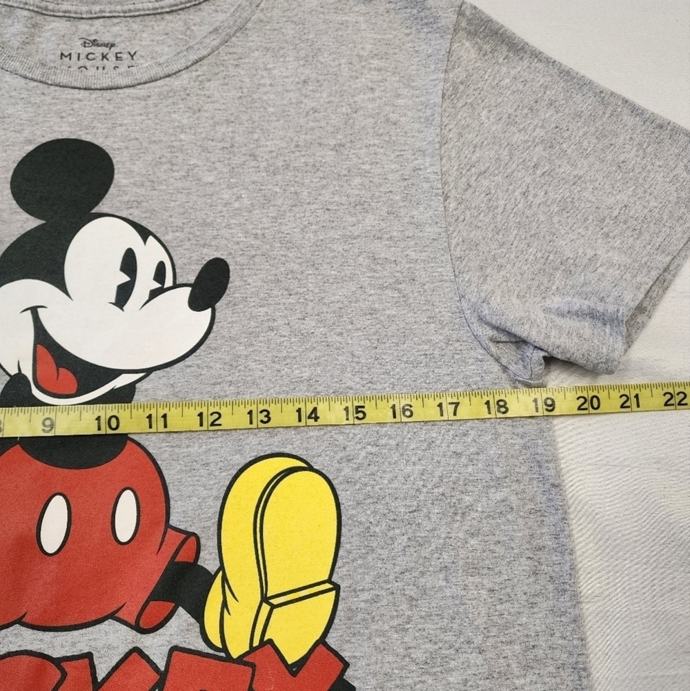 Disney Mickey Mouse Men's Gray Classic Mouse Graphic T-Shirt Short Sleeve, sz MD - Picture 5 of 9